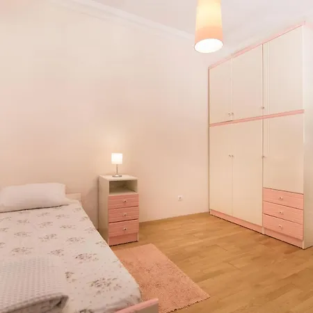 Apartamento Nesting Ramblers Skg #1 *
